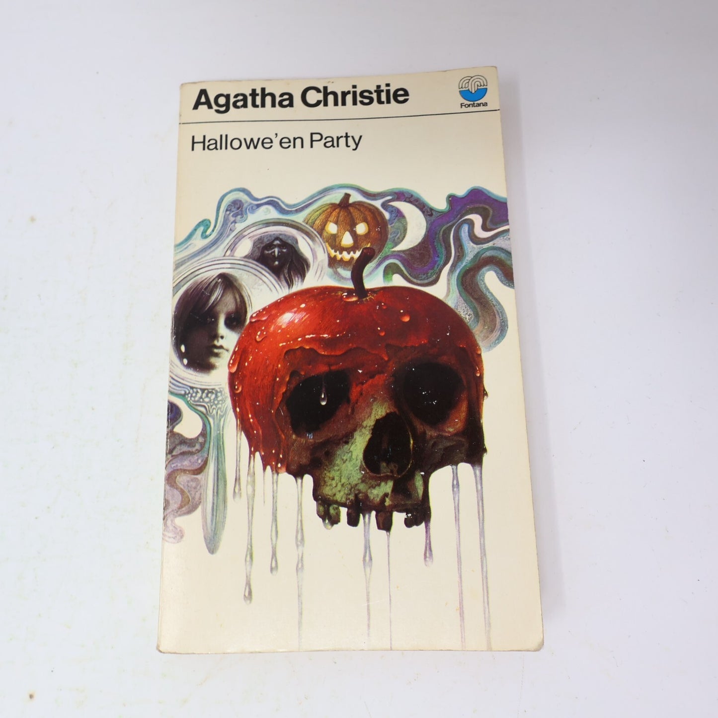 1975 Hallowe'en Party Agatha Christie Fontana Halloween Mystery Crime Paperback