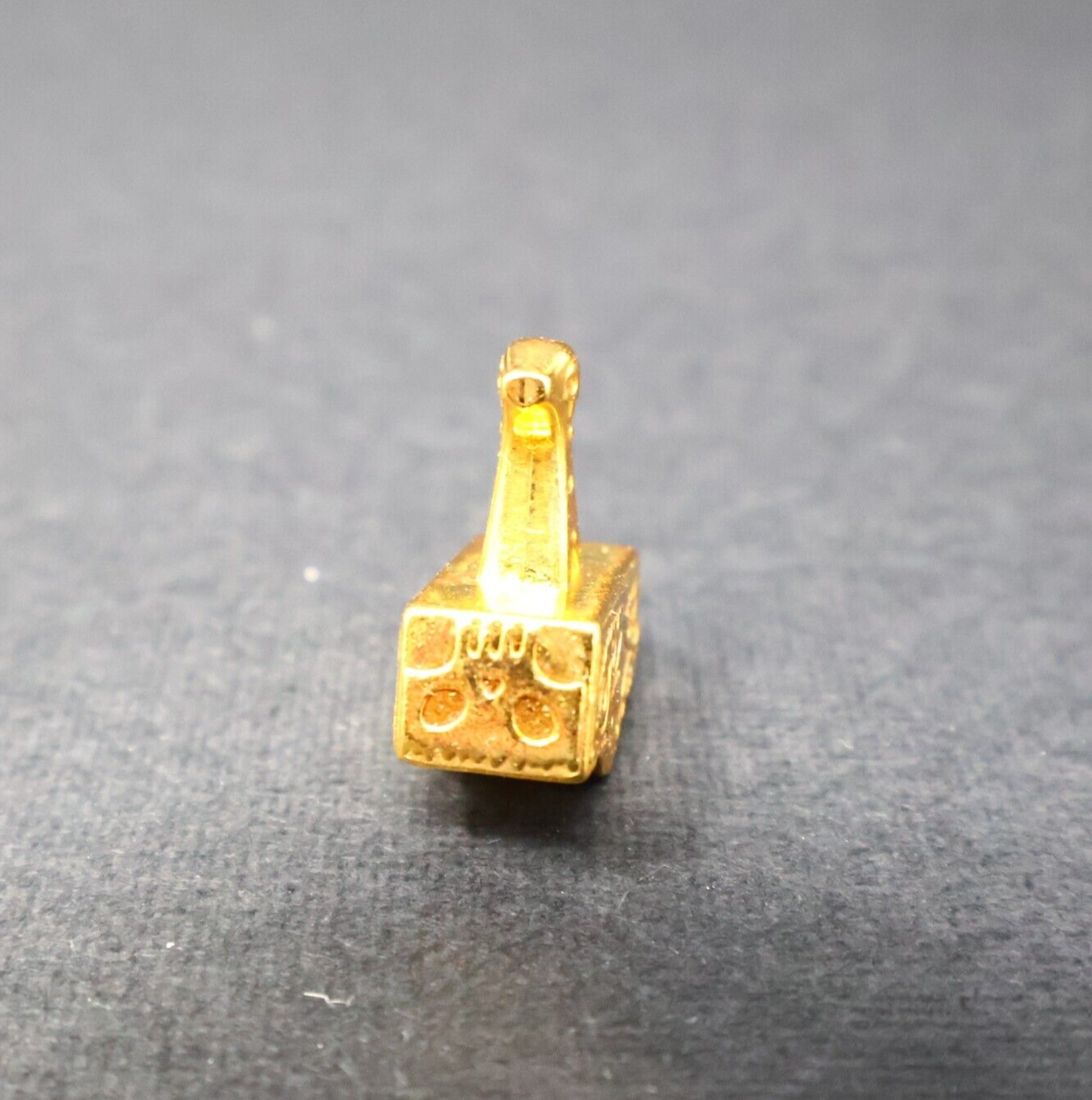 Treasure X Dragons Gold Hammer of Glory Ultra Rare Gold Dipped Treasure Moose