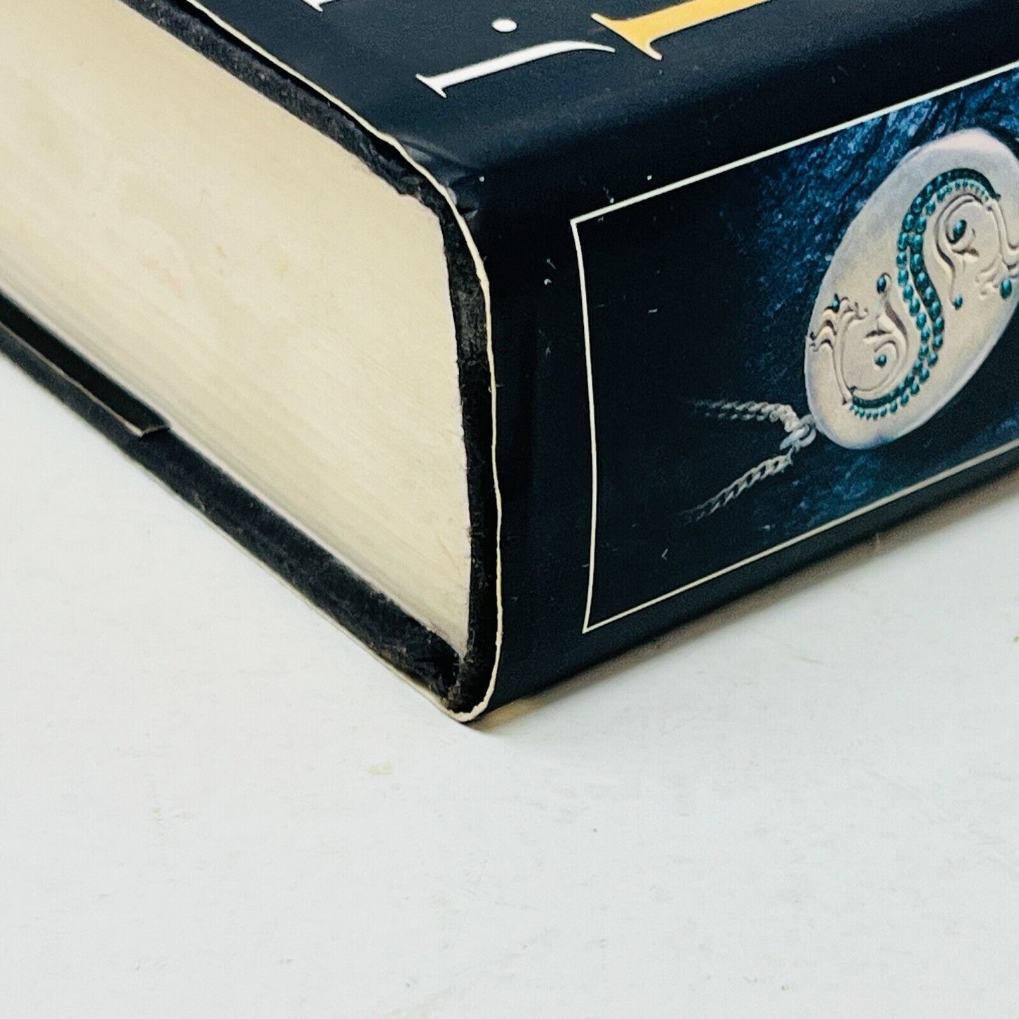 Harry Potter and the Deathly Hallows JK. Rowling Raincoast Black Cover 1st Print