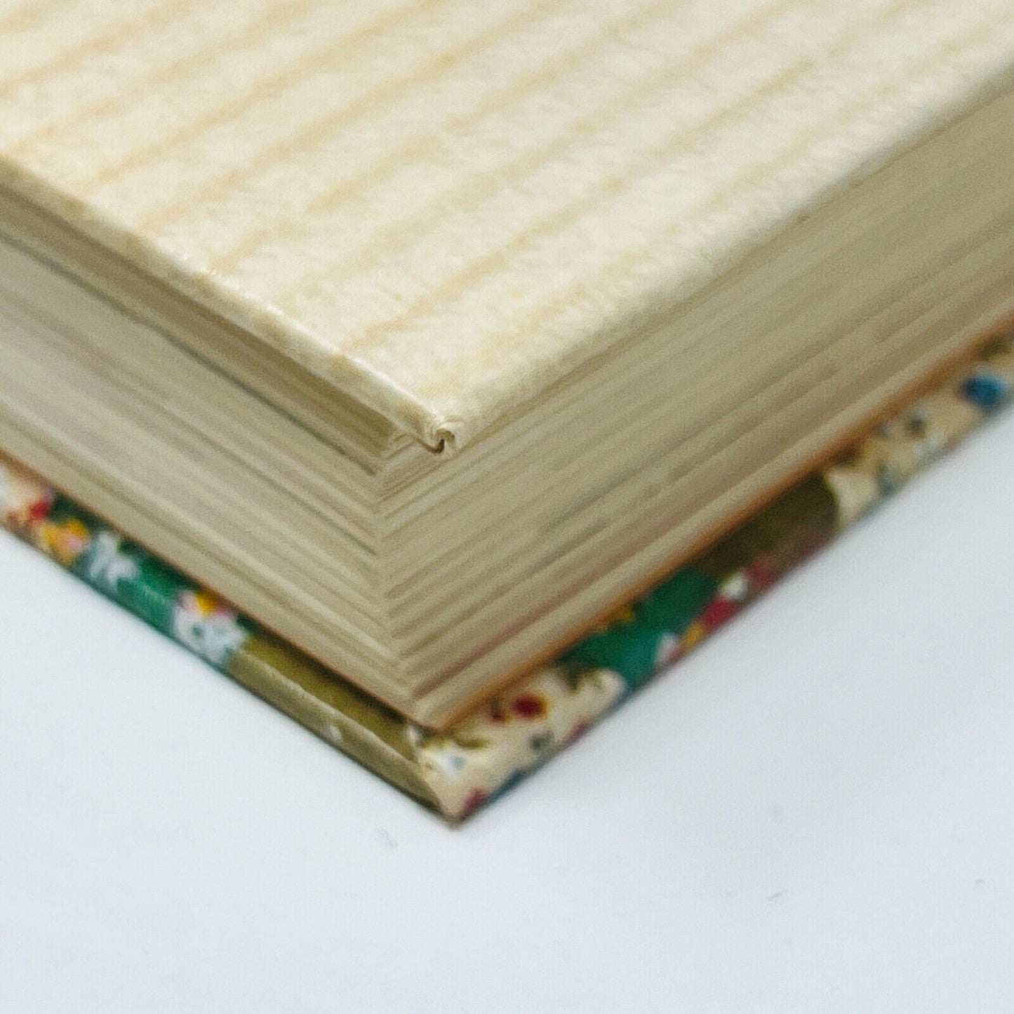 1981 Guide Complet des Travaux à l'Aiguille Couture Sélection du Reader's Digest