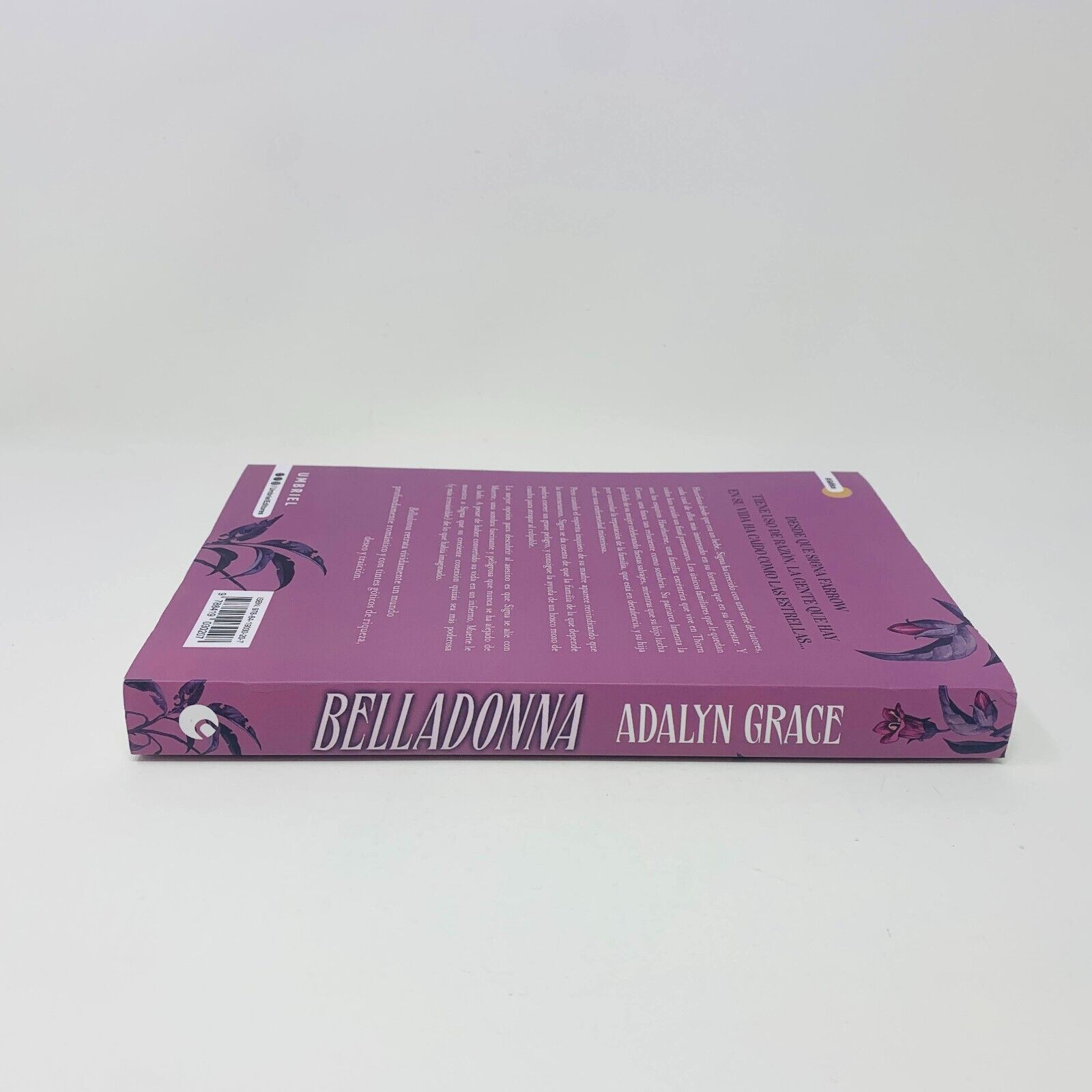 2023 Belladonna Umbriel Paperback Book by Adalyn Grace in Spanish Libro Español