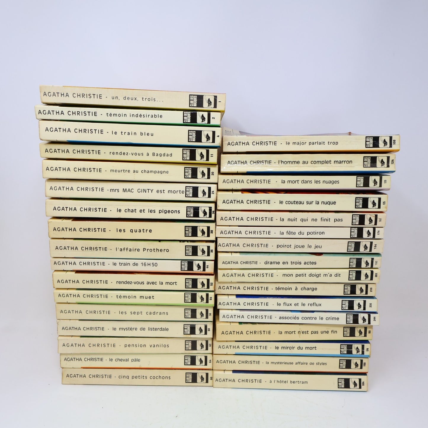 Agatha Christie Lot 33 Livres Club des Masques Hercule Poirot Crime et Mystère