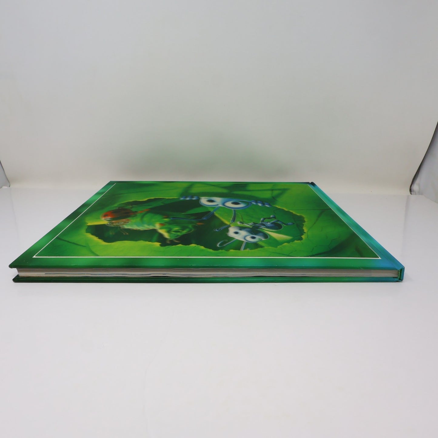 A Bug's Life the Art and Making of an Epic of Miniature Proportions Jeff Kurtti