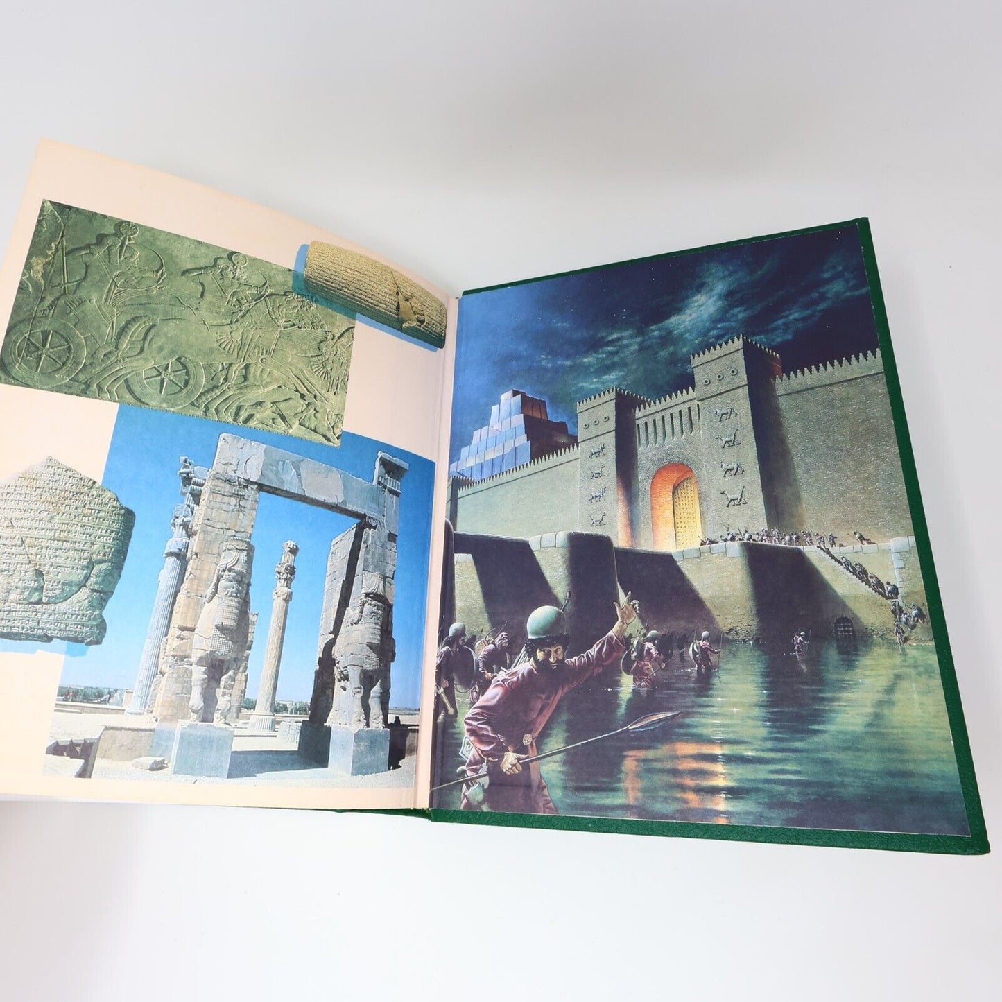 Lot 2 Books Insight on the Scriptures #1-2 Watch Tower Bible Religion 80s HC