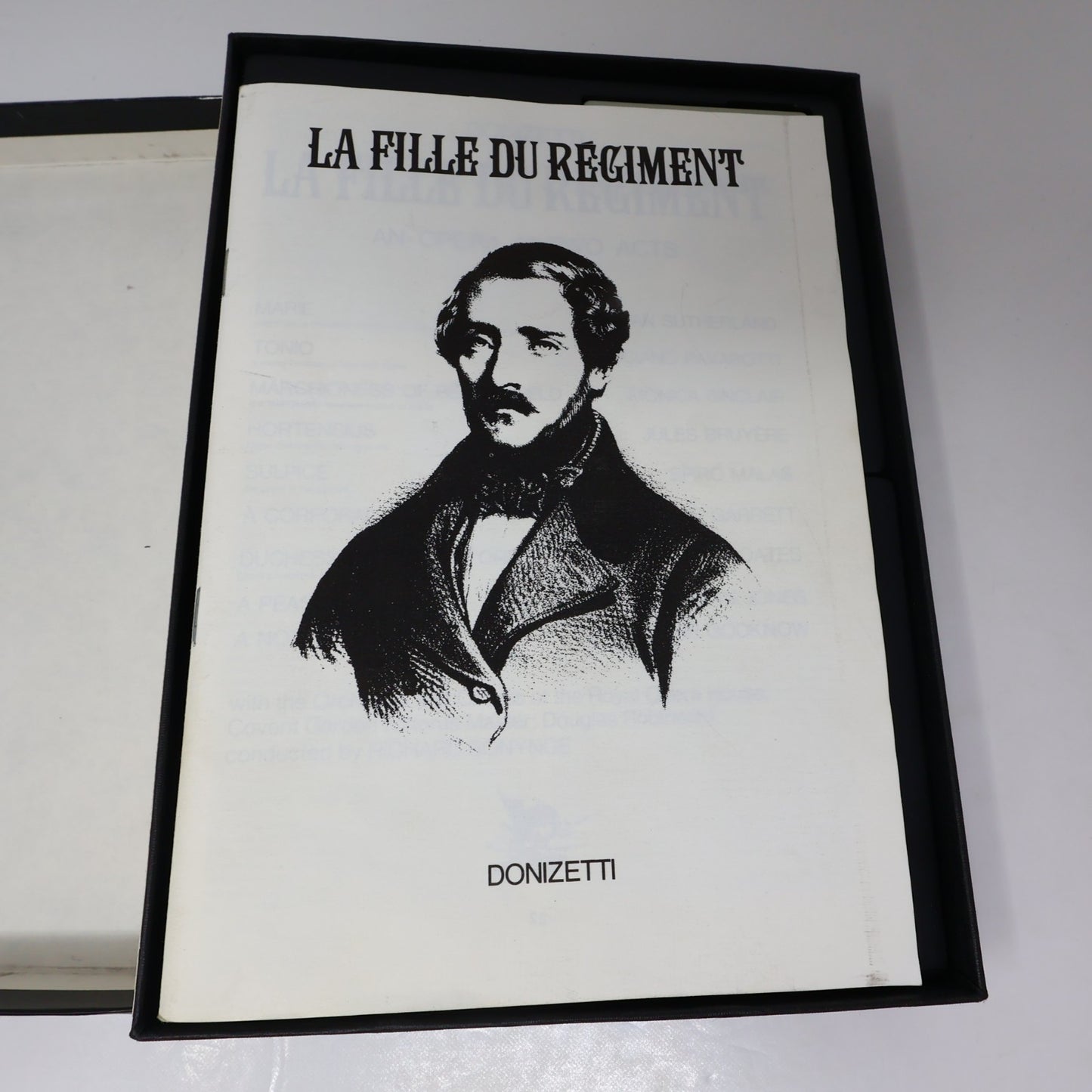 Donizetti La Fille Du Régiment Cassette Box Set Sutherland/Pavarotti/Malas