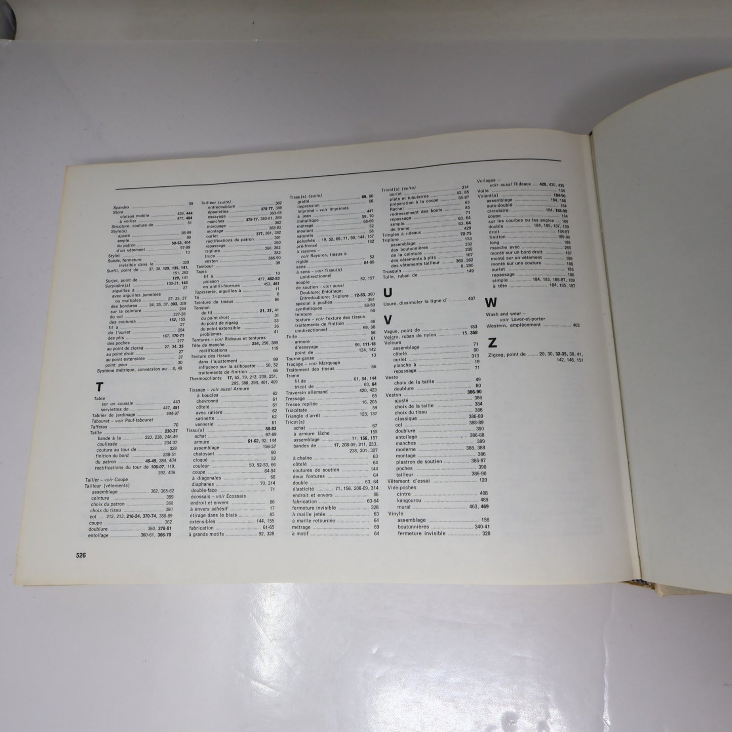 Guide de la Couture Pratique et Créative 1979 HC Reader's Digest Français Livre