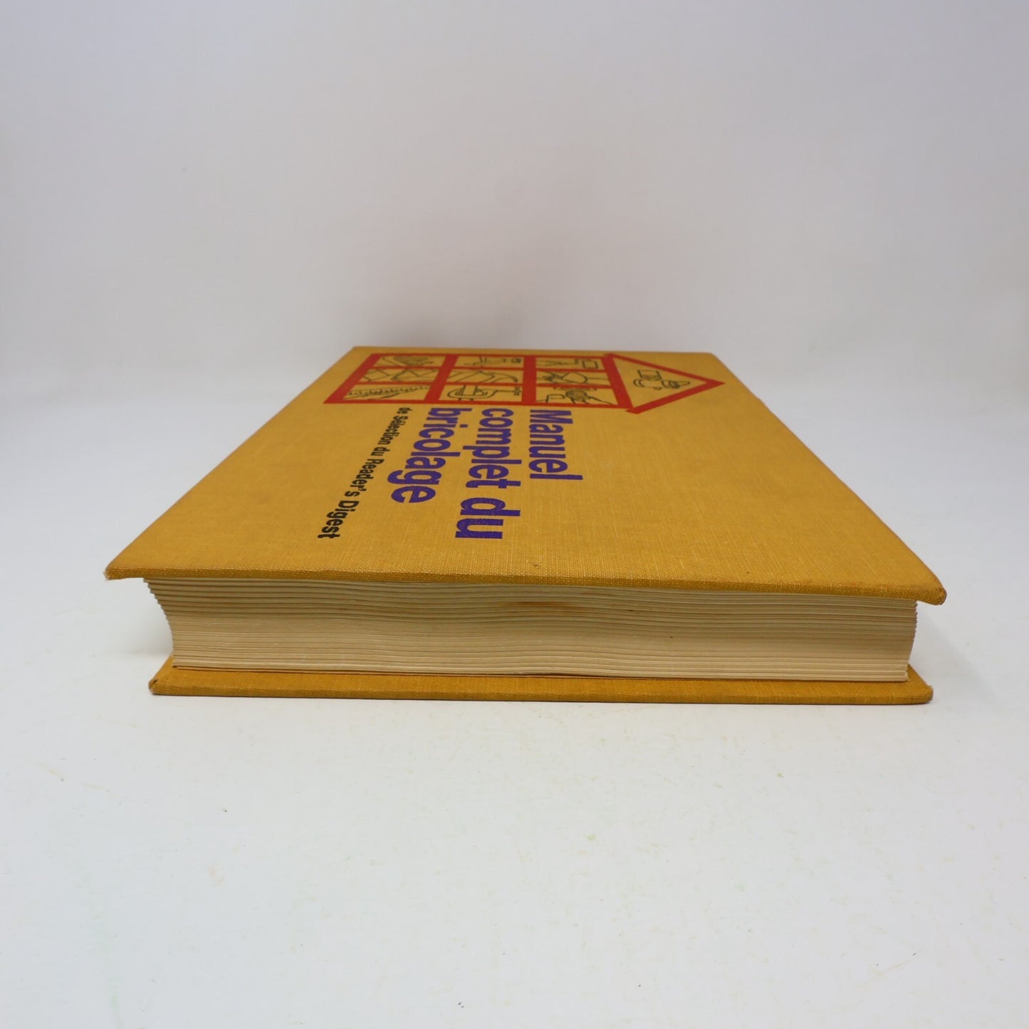 1979 Manuel Complet du Bricolage Bricolage et Révovations Reader's Digest 70s HC