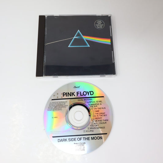 Dark Side of the Moon CD Pink Floyd Capitol 2007 Classic Rock C2 46001 2000s