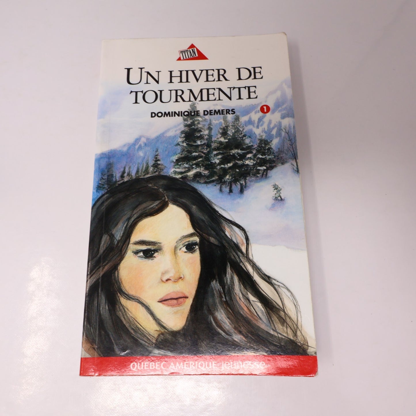 Titan Lot 19 Livres Cassiopée/Chambre d'Éden/Marie Tempête/Julie Jeunes Adultes