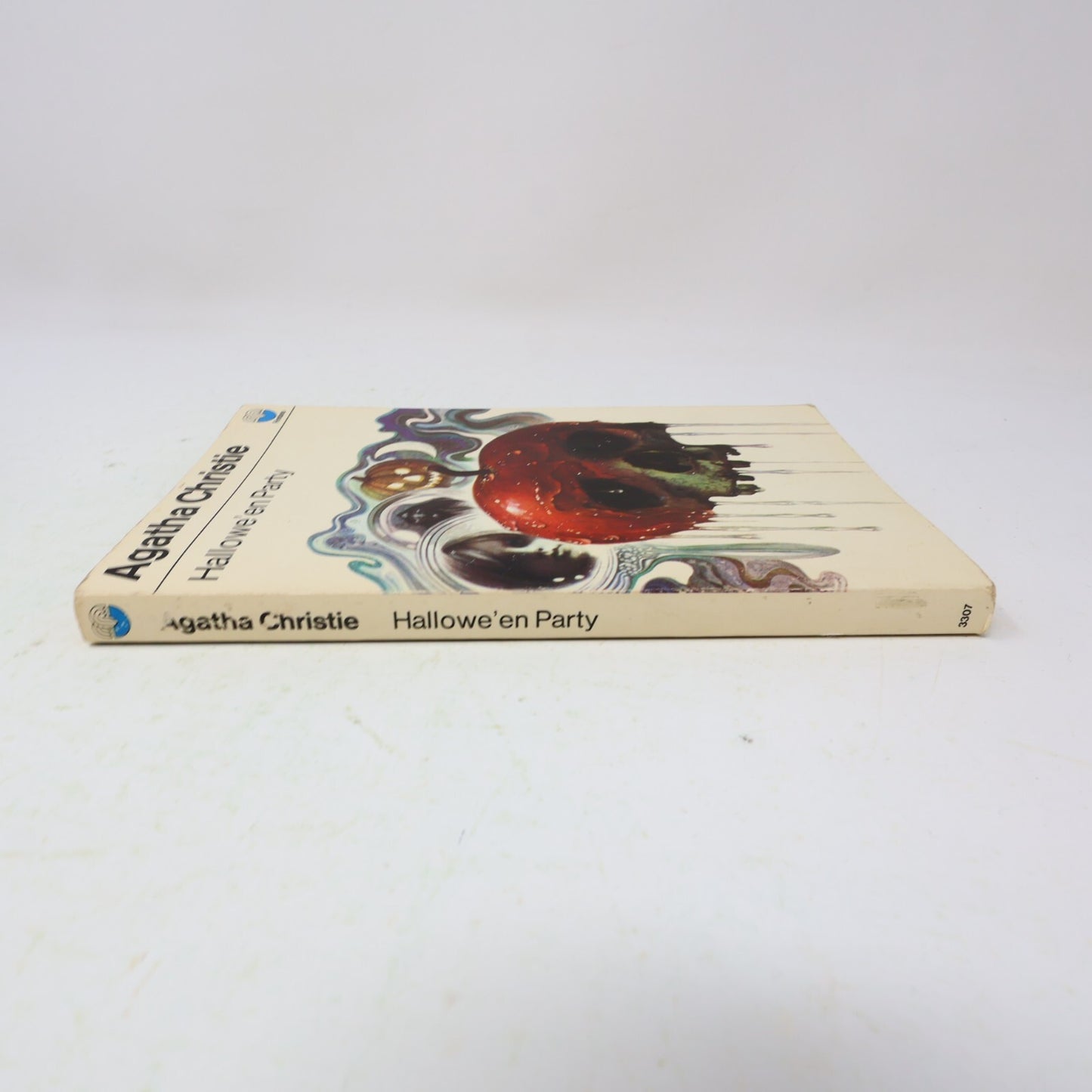 1975 Hallowe'en Party Agatha Christie Fontana Halloween Mystery Crime Paperback
