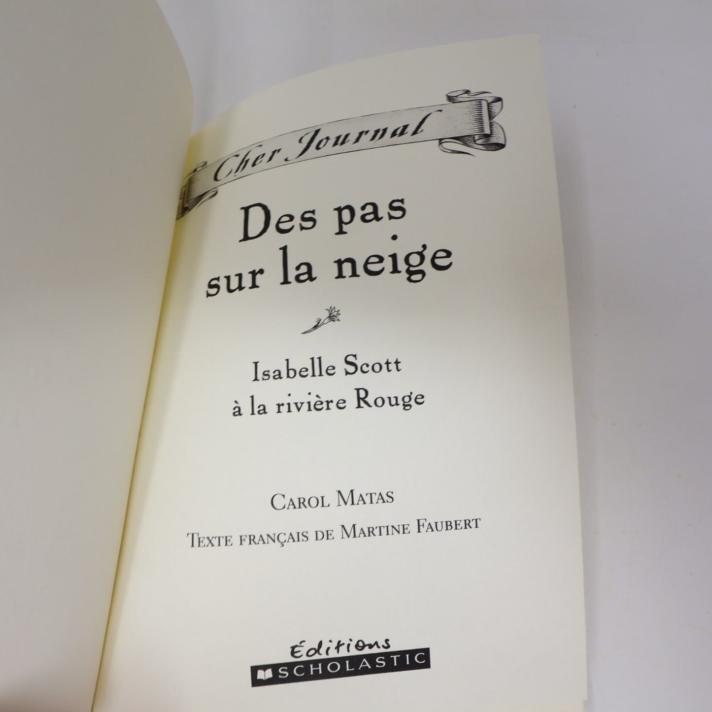 Cher Journal Lot 11 Livres Entrée Refusée/Vent de Guerre/Ma Soeur Orpheline HC