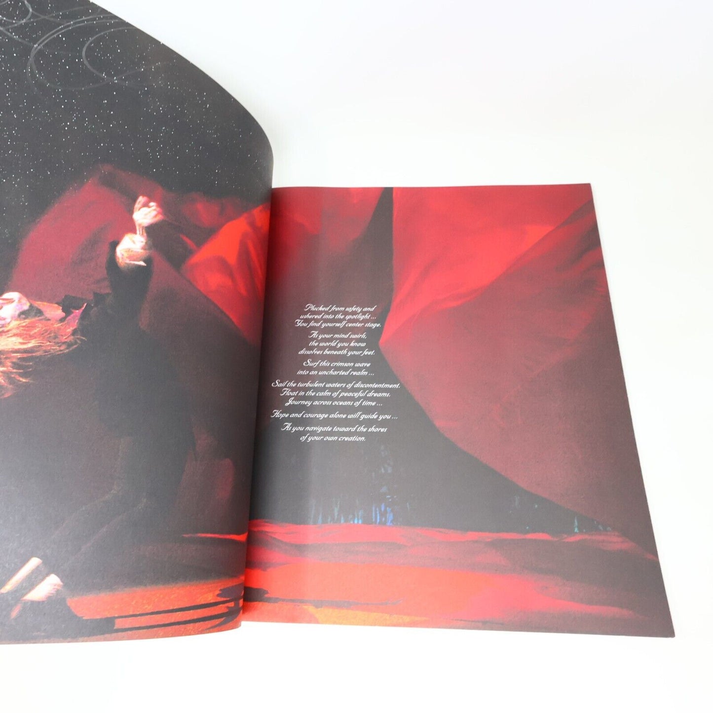 O Cirque du Soleil Show Souvenir Program Paperback PB Bellagio Las Vegas c2000s