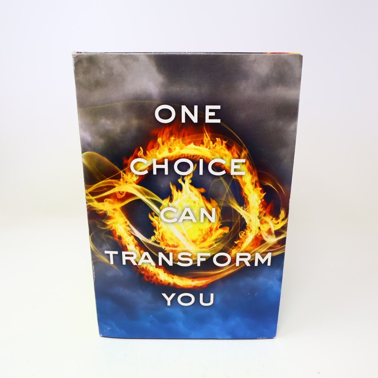 The Divergent Series #1-2-3 Boxset Veronica Roth Science-Fiction Allegiant Lot