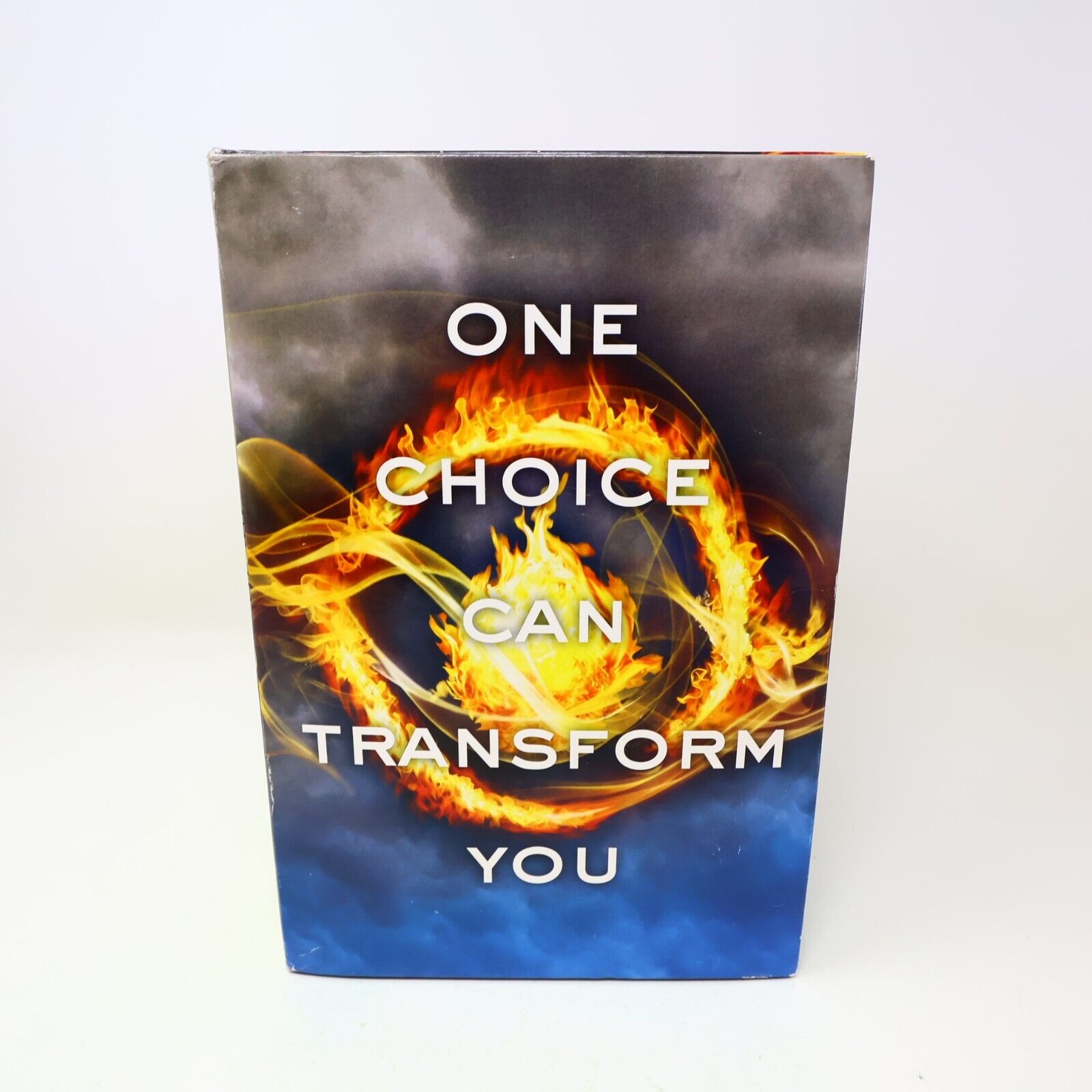The Divergent Series #1-2-3 Boxset Veronica Roth Science-Fiction Allegiant Lot