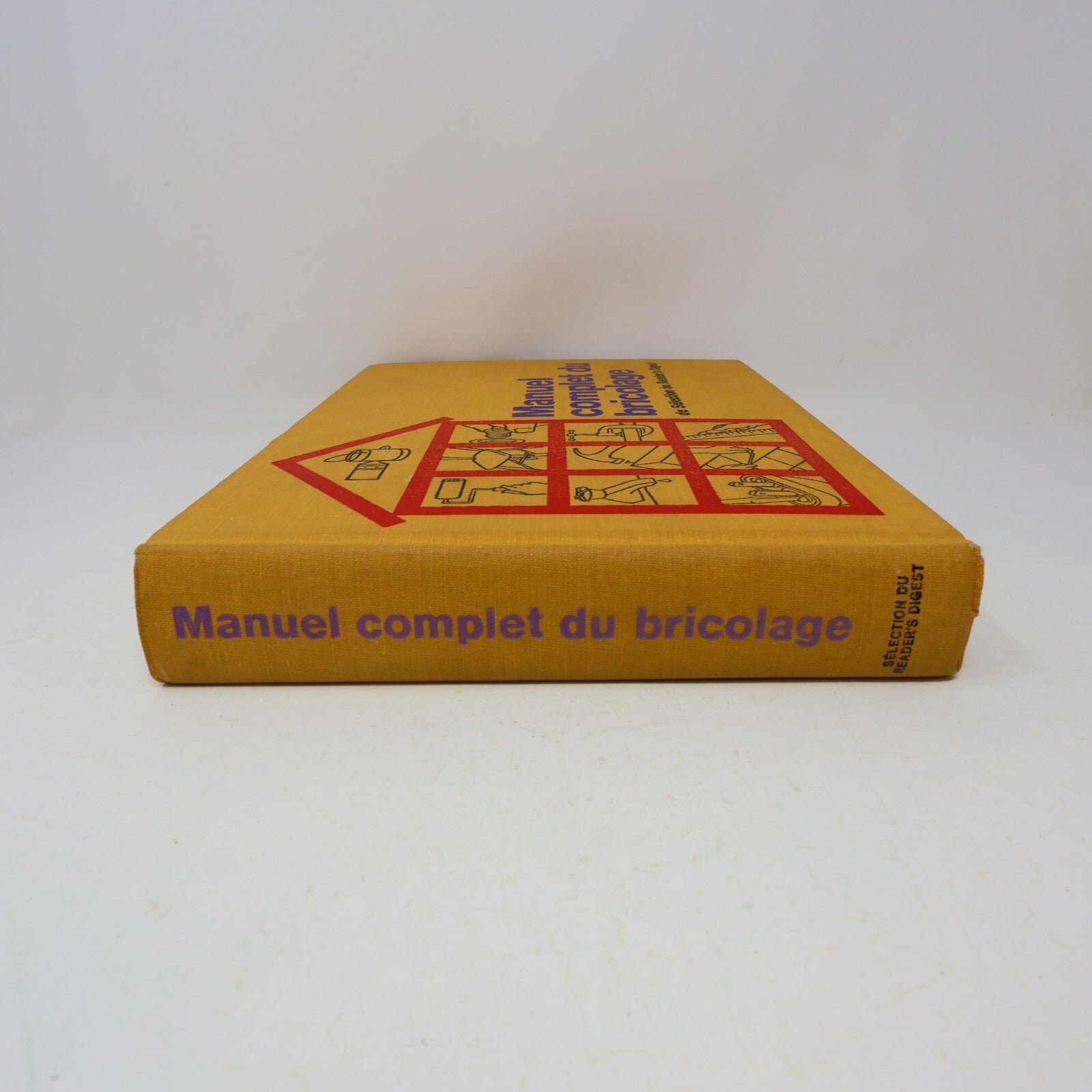 1979 Manuel Complet du Bricolage Bricolage et Révovations Reader's Digest 70s HC