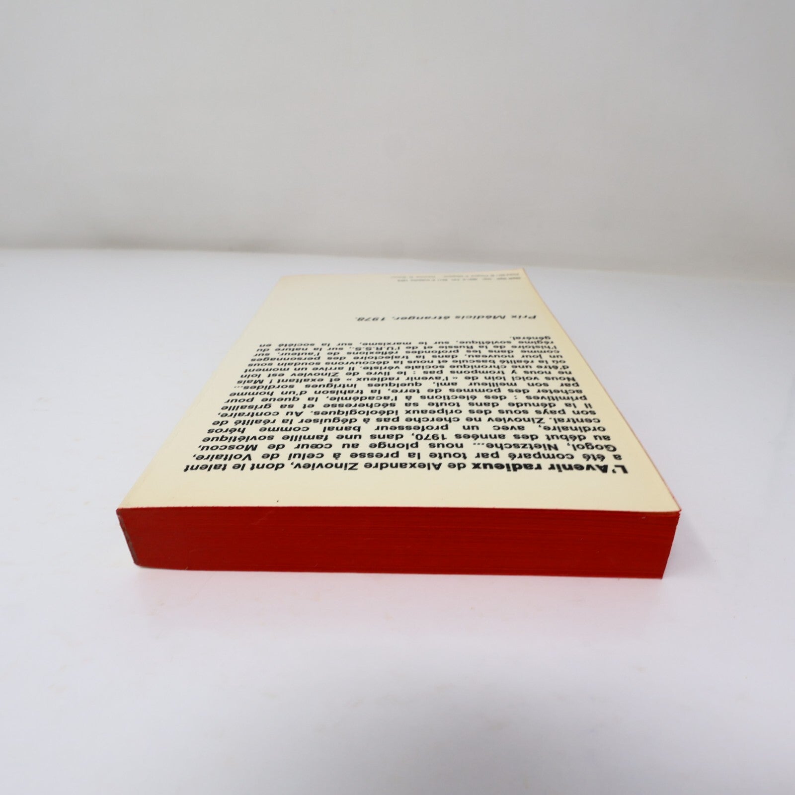 L'Avenir Radieux Aleksandr Zinoviev Poche 1979 Littérature Société Russie Livre