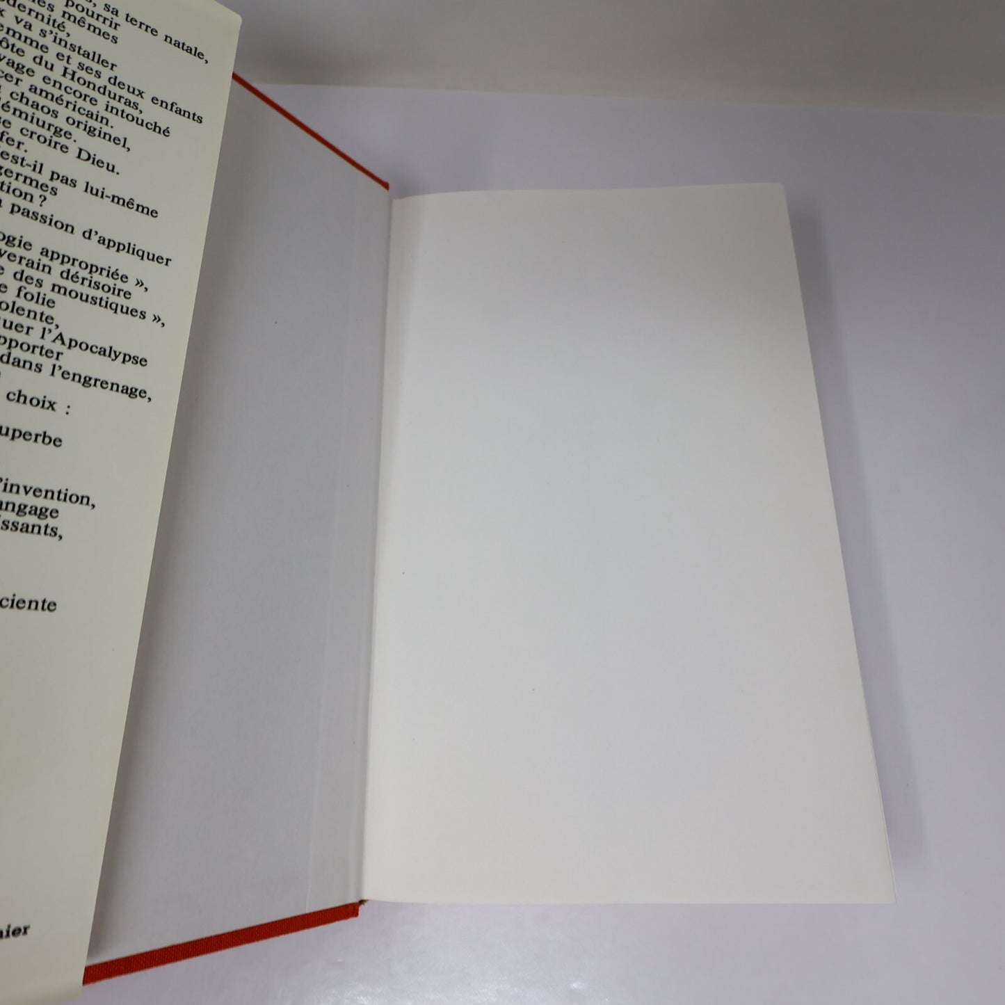 Le Royaume des Moustiques Paul Theroux France Loisirs 1983 HC Français French DJ