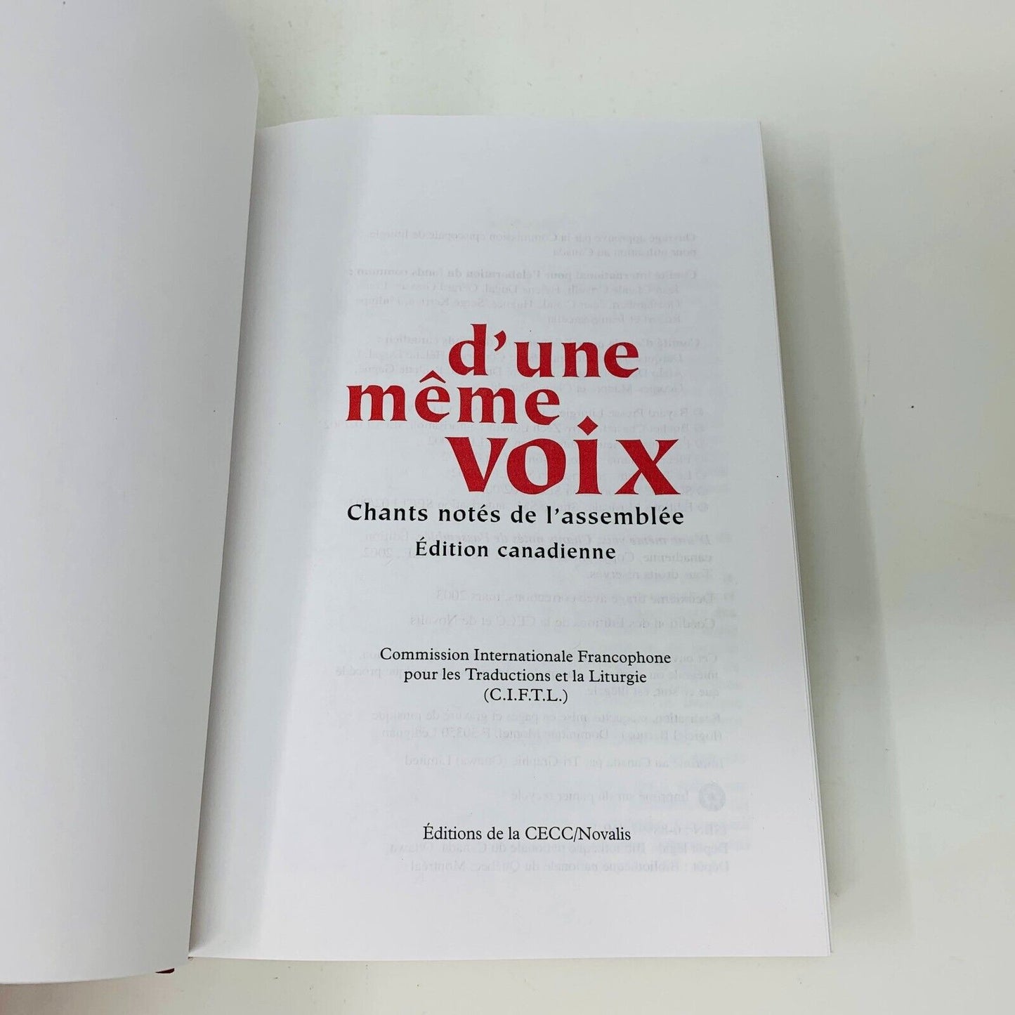 2003 D'une Même Voix Chants Notés de l'Assemblée Édition Canadienne CECC/Novalis