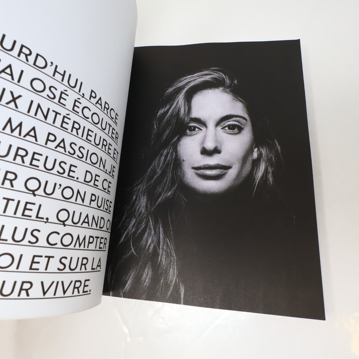 À Contre Courant Récits et Recettes d'une Aventurière des Mers Valentine Thomas