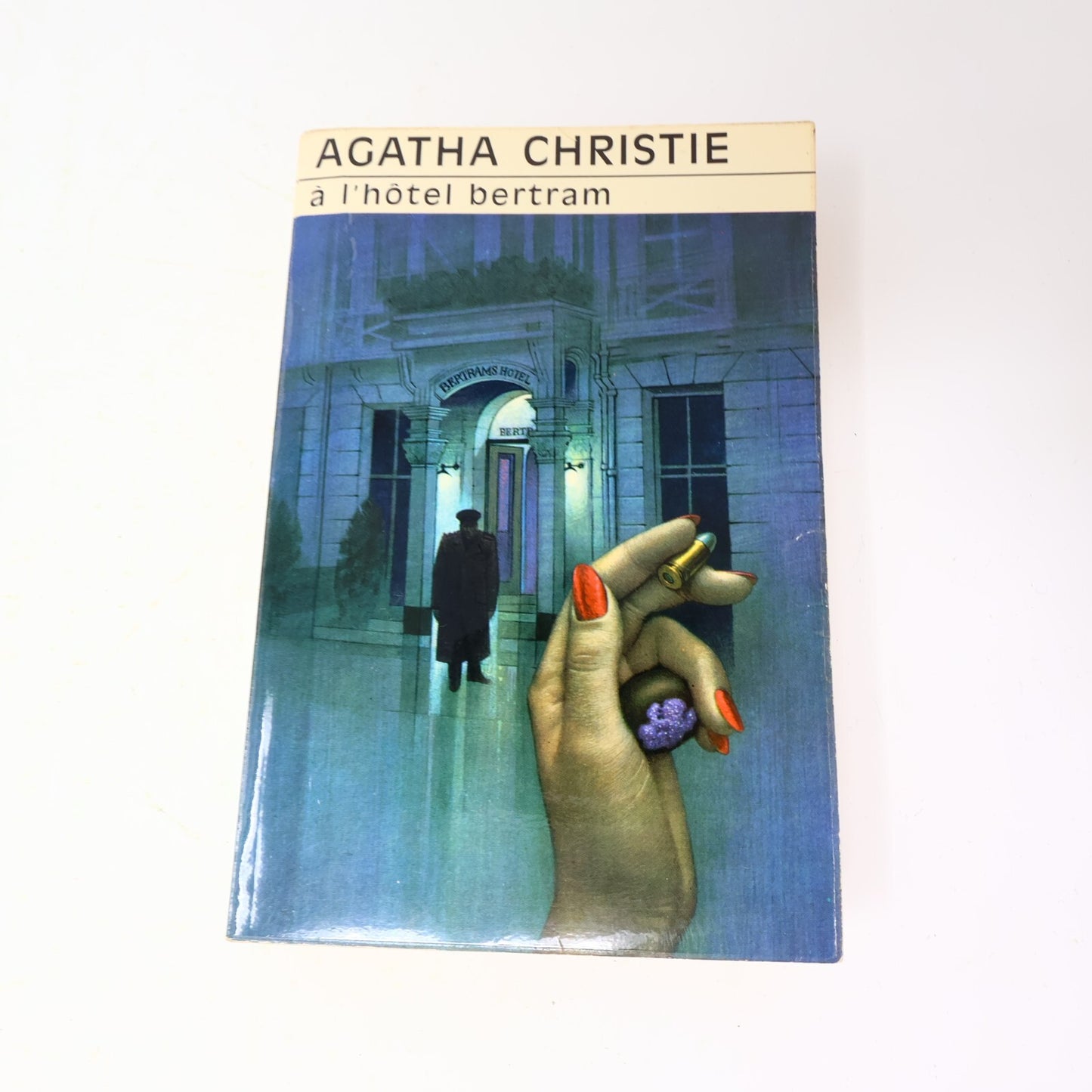 Agatha Christie Lot 33 Livres Club des Masques Hercule Poirot Crime et Mystère