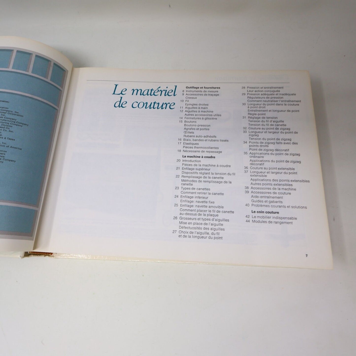 1976 Guide de la Couture Pratique et Créative Reader's Digest Français Hardcover