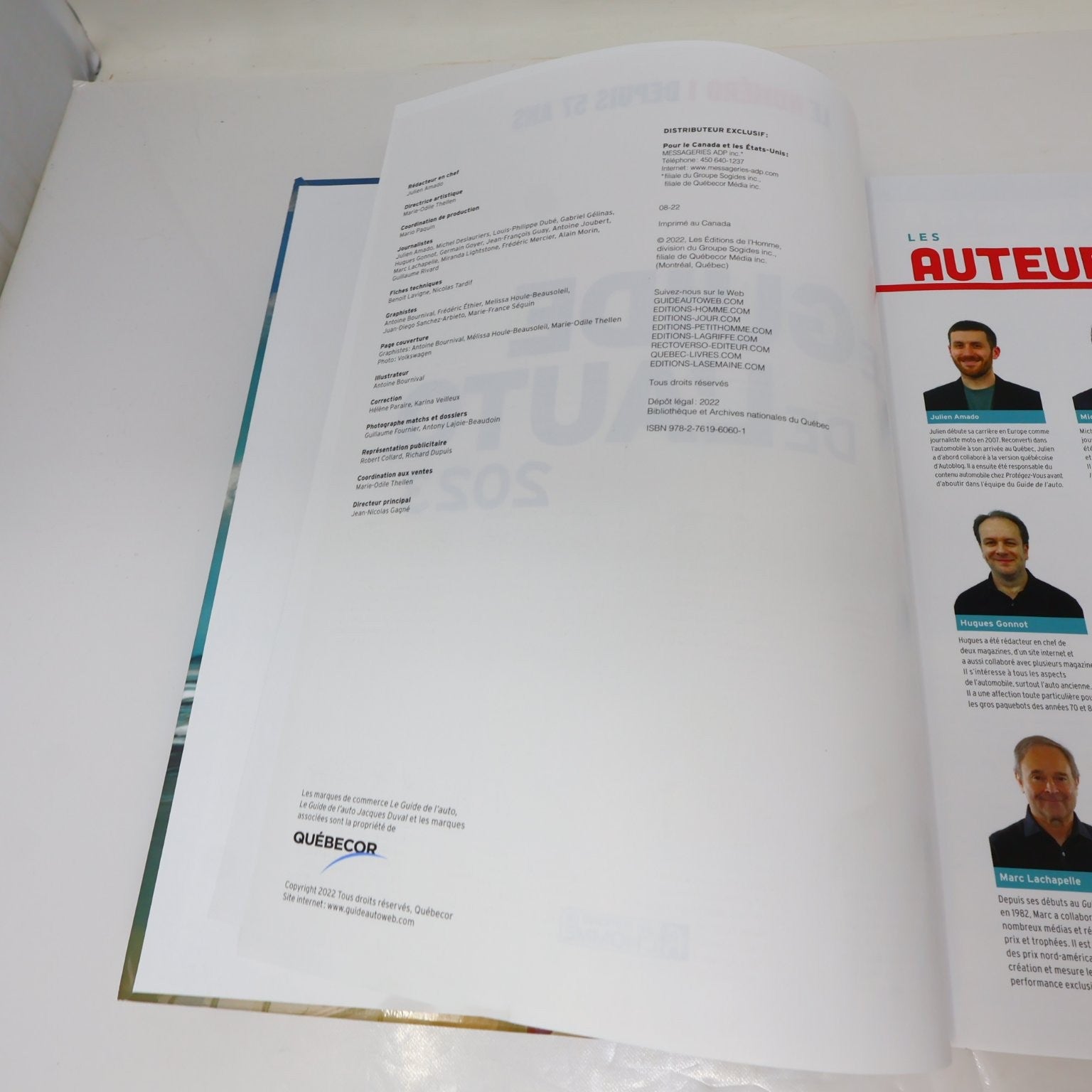 L'Annuel de l'Automobile & Le Guide de L'Auto 2023 Lot 2 Livres Voitures Chars