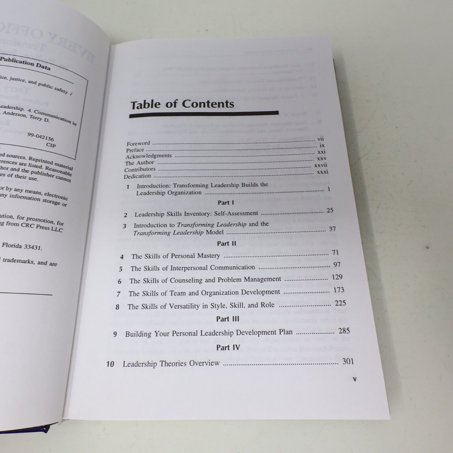 1999 Every Officer Is a Leader Terry Anderson Justice Police Public Safety Book