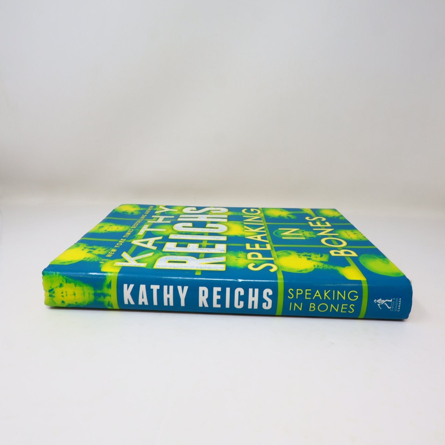 Speaking in Bones Kathy Reichs 2015 Hardcover DJ Forensic Thriller Simon