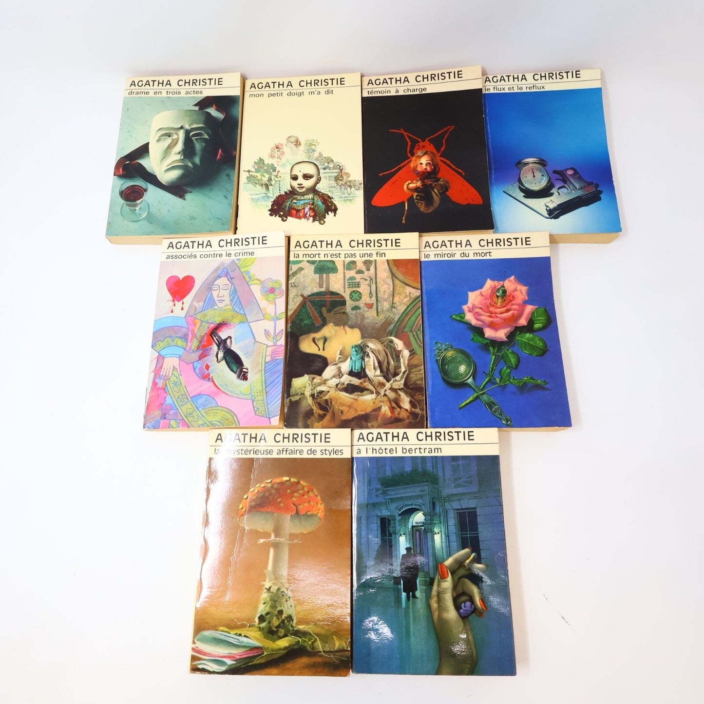 Agatha Christie Lot 33 Livres Club des Masques Hercule Poirot Crime et Mystère