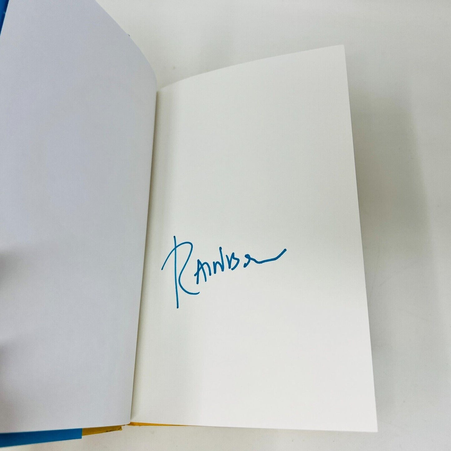 2015 Carry On by Rainbow Rowell Signed First Edition/Print Hardcover Dust Jacket