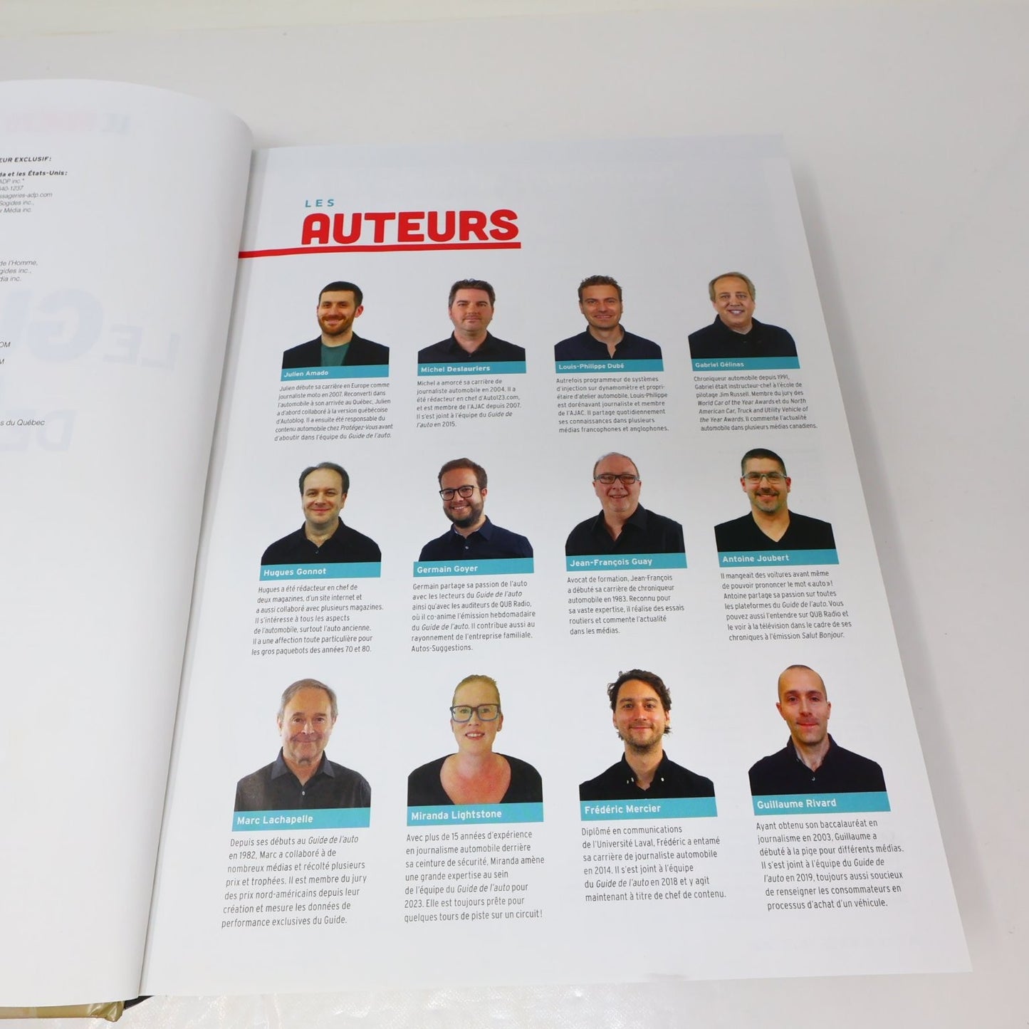 L'Annuel de l'Automobile & Le Guide de L'Auto 2023 Lot 2 Livres Voitures Chars