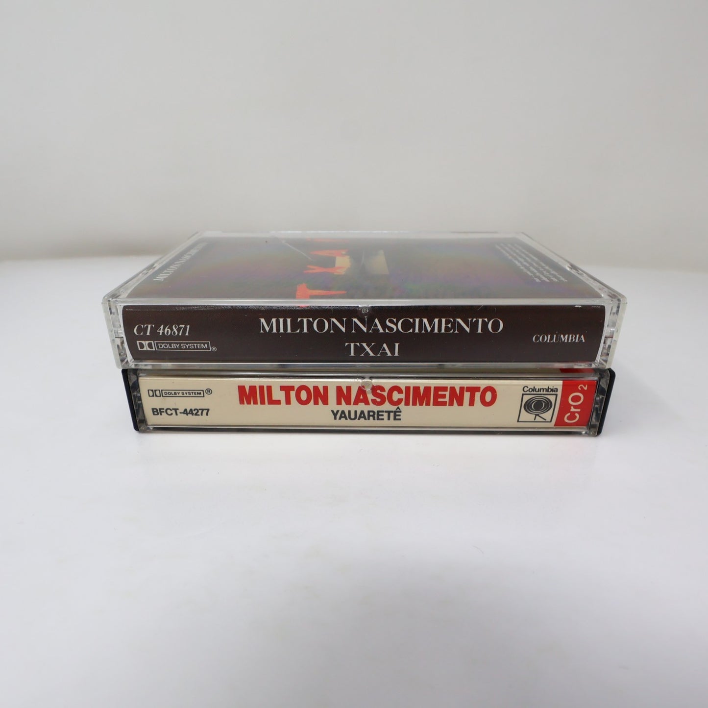 Milton Nascimento 2 Cassettes Lot Yauaretê/Txai Planeta Blue/Awasi/Old Hill
