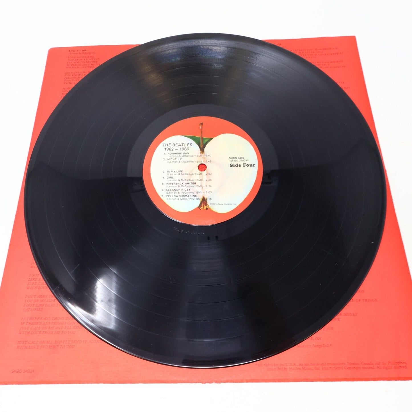The Beatles 1962-1966 Red + 1967-1970 Blue Lot 2 LP Record 1973 SKBO 3403 3404