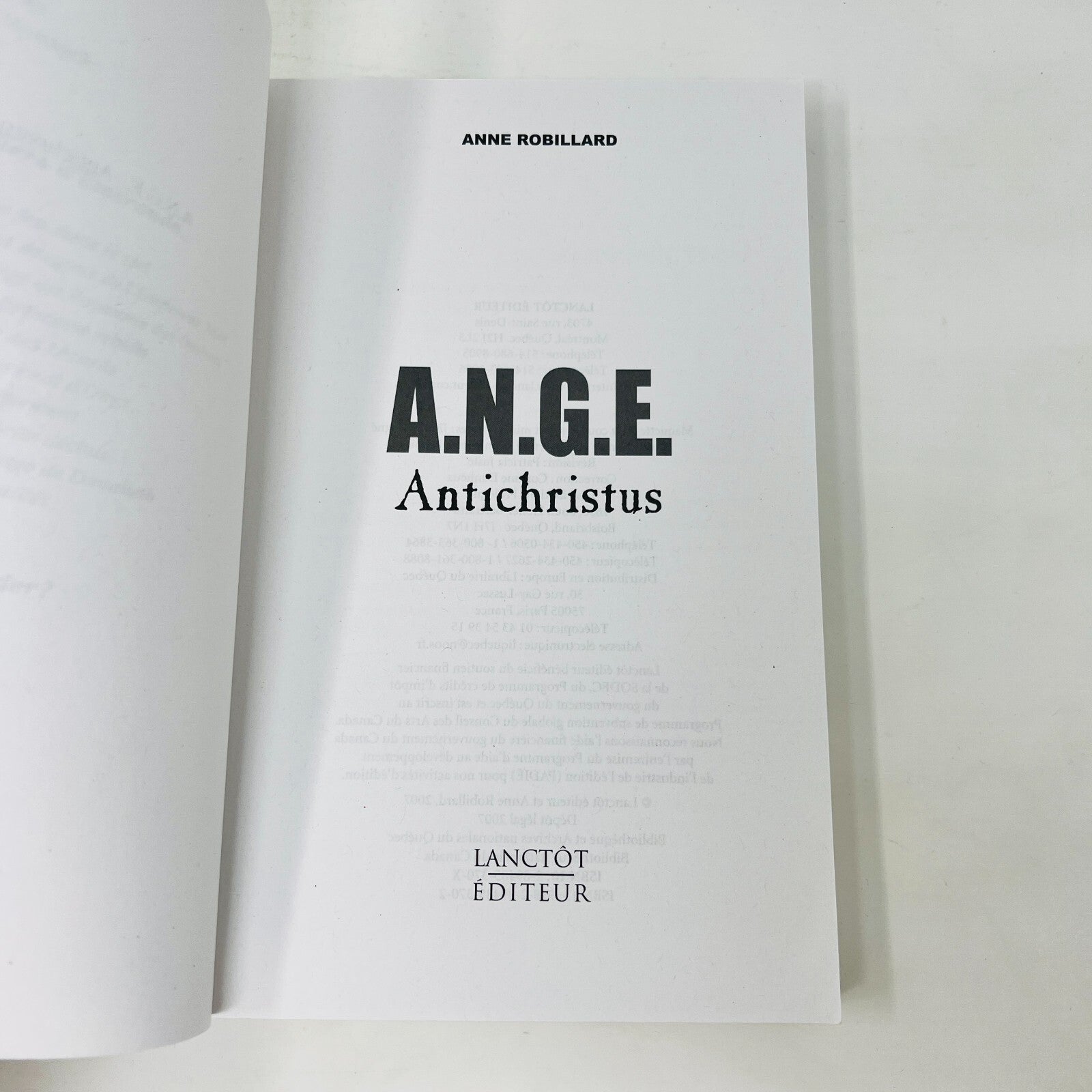 A.N.G.E #1-10 Lot de 10 Livres Anne Robillard Série Complète Antichristus Ange