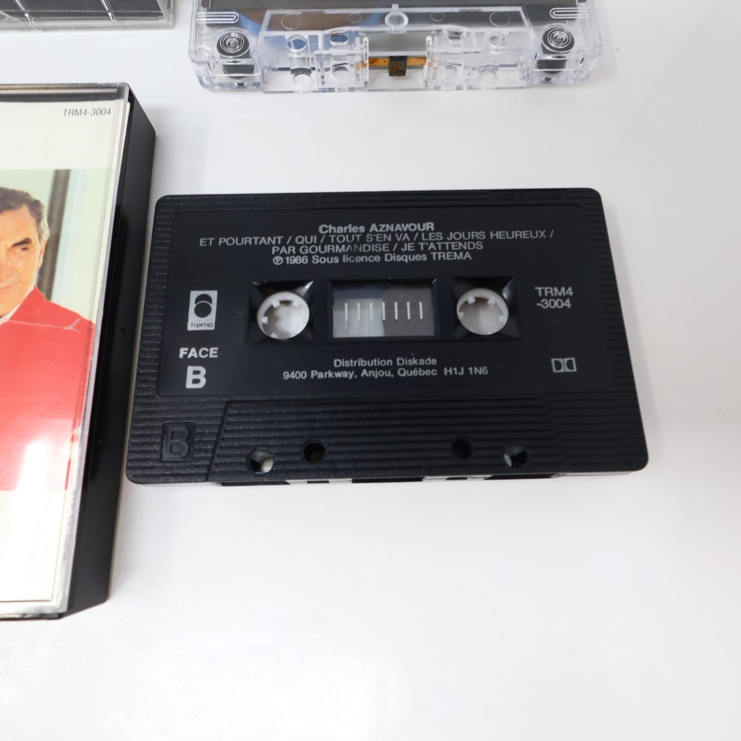 Aznavour Lot 6 Cassettes Plus Bleu/Toi et Moi/Chansons d'Or/Palais des congrès
