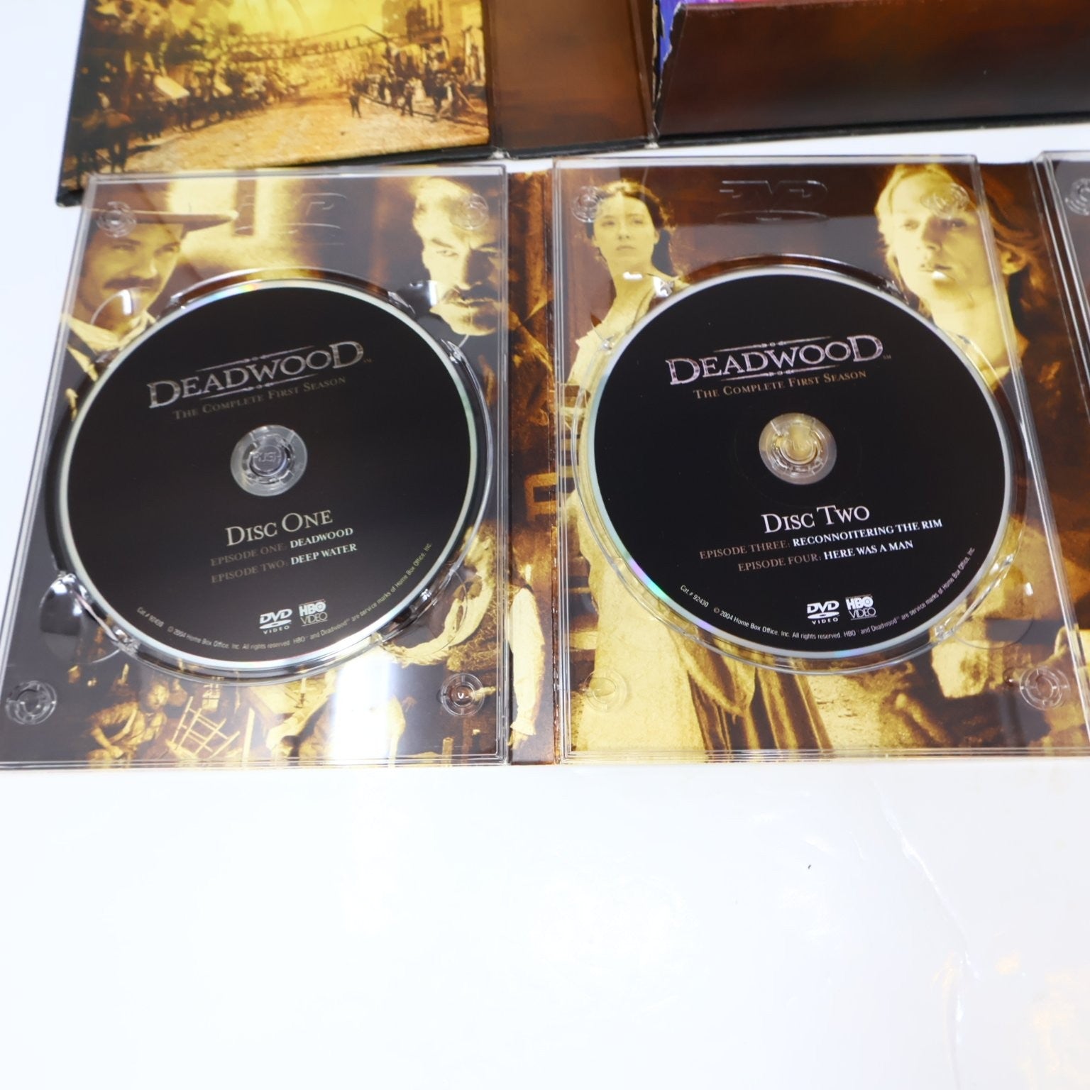 Deadwood DVD The Complete First Season HBO TV Series NTSC 16:9 English/Français