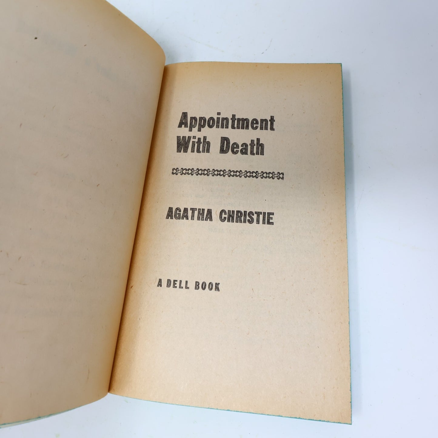 1975 Appointment With Death Agatha Christie Dell Mystery Crime Hercule Poirot PB