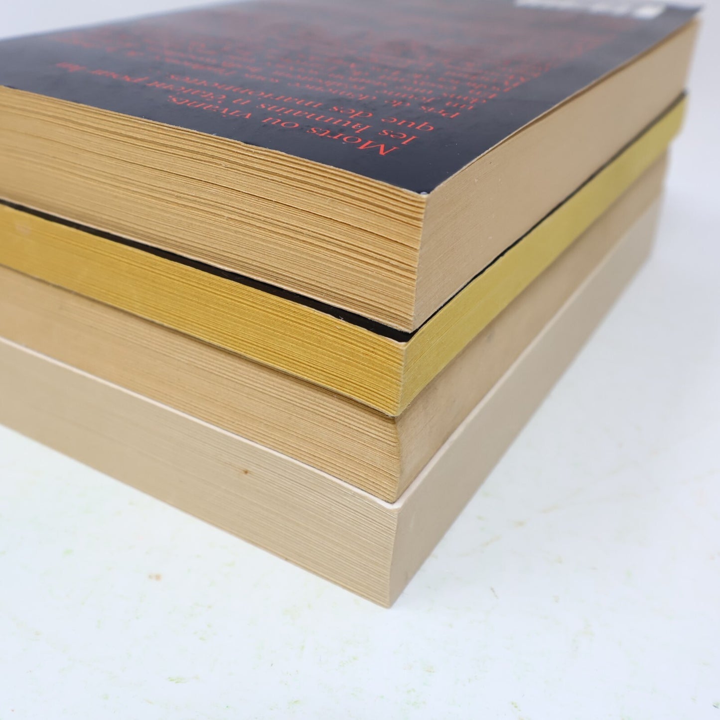 Dean Koontz Lot 4 Livres Yeux des Ténébres/Lune Froide/Nuit des Cafards Français
