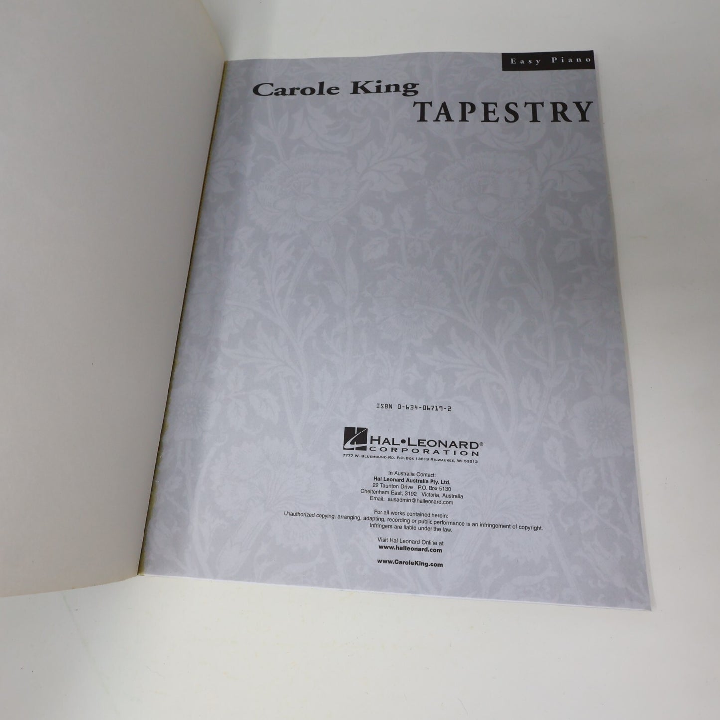 Carole King Tapestry Easy Piano Vocal Songbook Sheet Music Hal Leonard Paperback