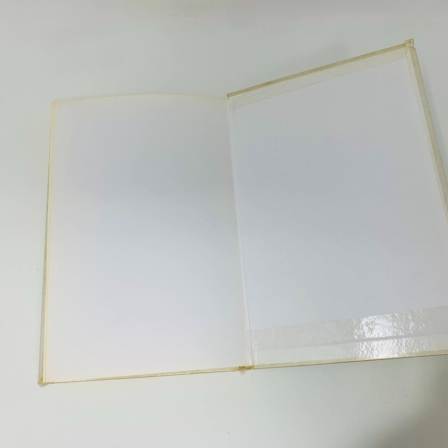 Le Livre du Bonheur Marcelle Auclair Éditions du Seuil Français Hardcover 80s