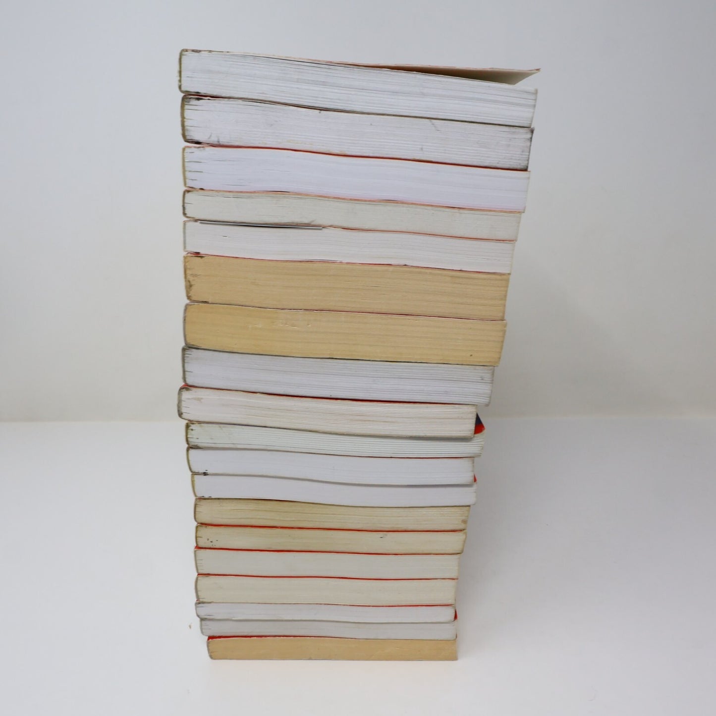 Titan Lot 19 Livres Cassiopée/Chambre d'Éden/Marie Tempête/Julie Jeunes Adultes