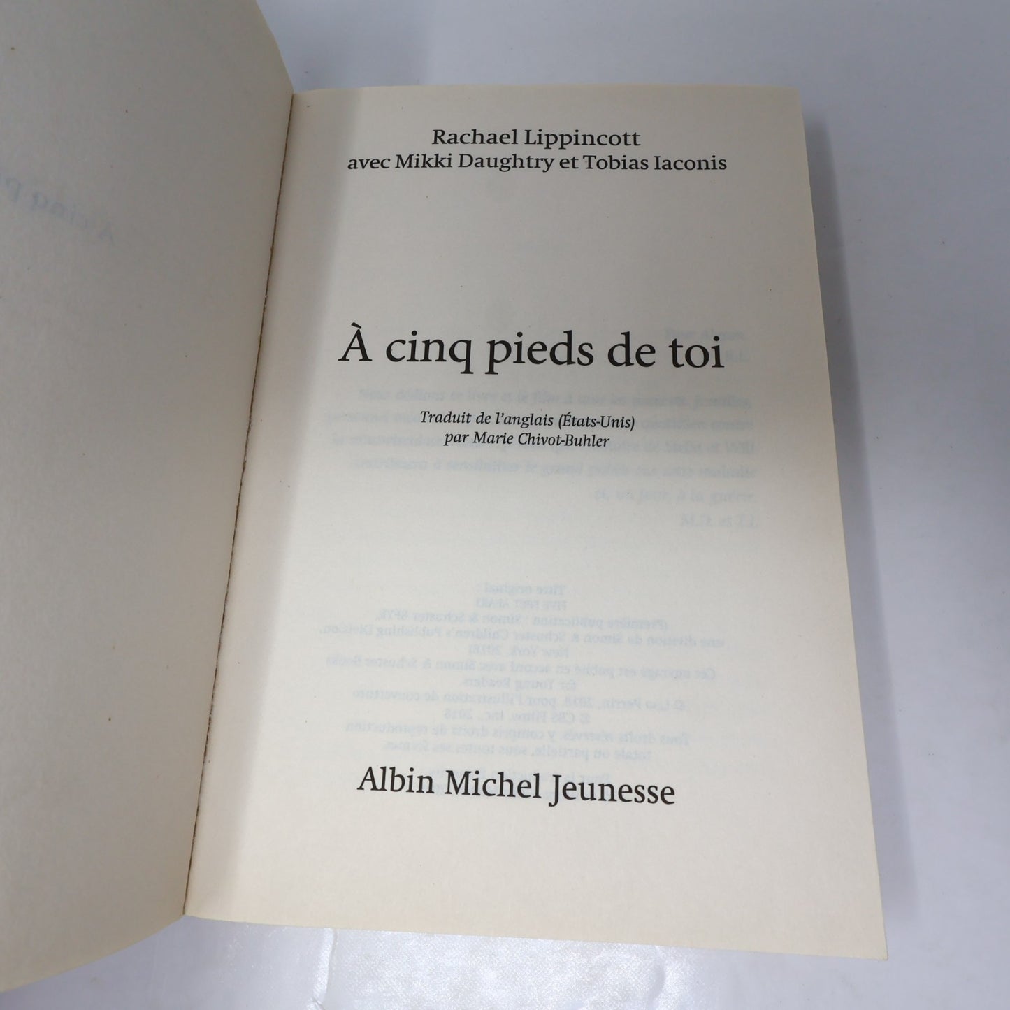 À Cinq Pieds de Toi Rachael Lippincott Albin Michel 2019 PB Français French Book