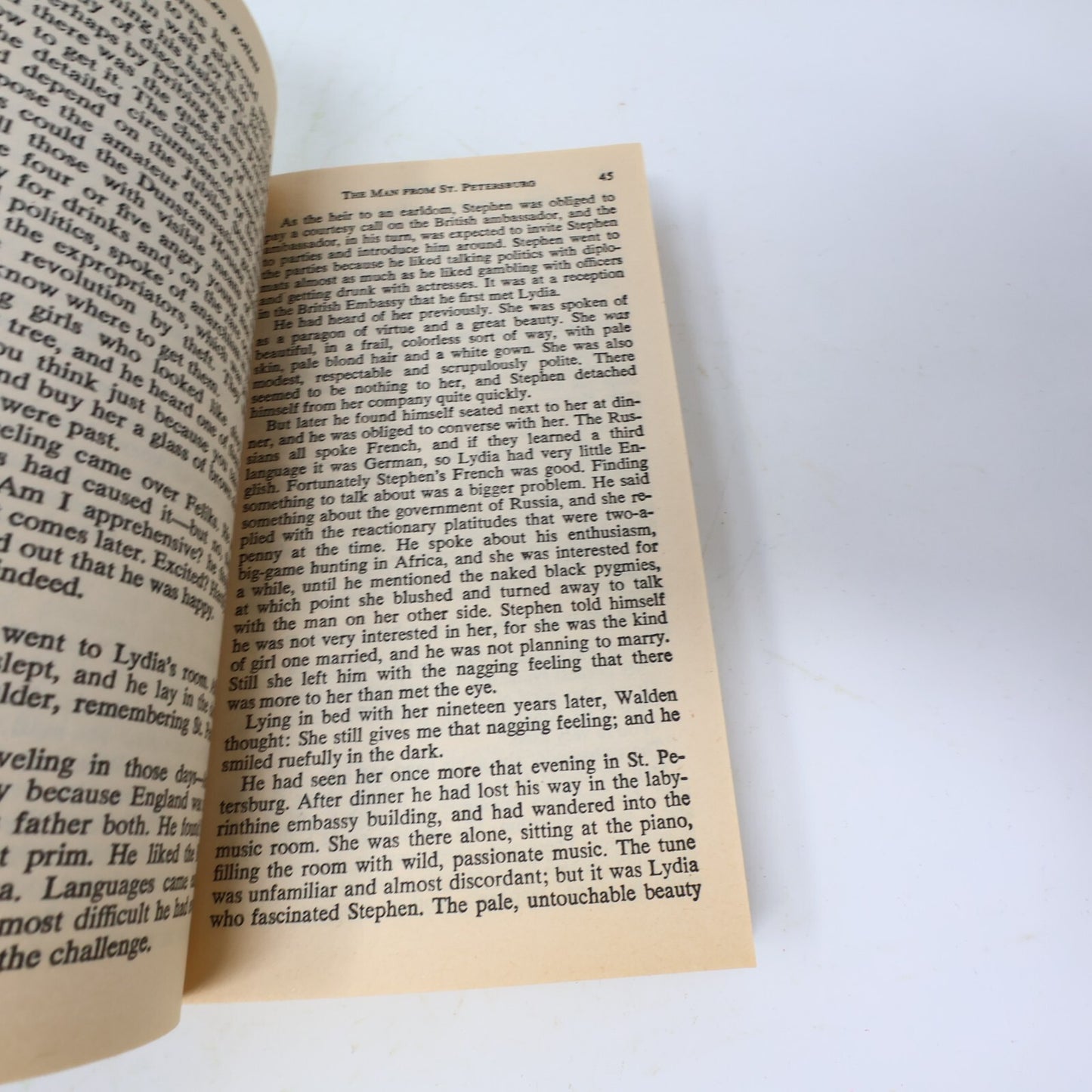 1983 The Man From St. Petersburg Ken Follett Signet Historical Fiction Thriller