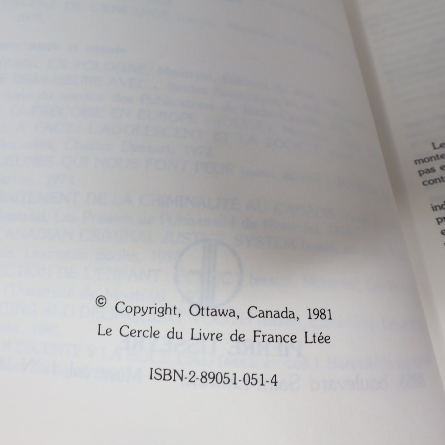 Alice Parizeau Lot 5 Livres Les Lilas Fleurissent à Varsovie/Une Femme Roman PB