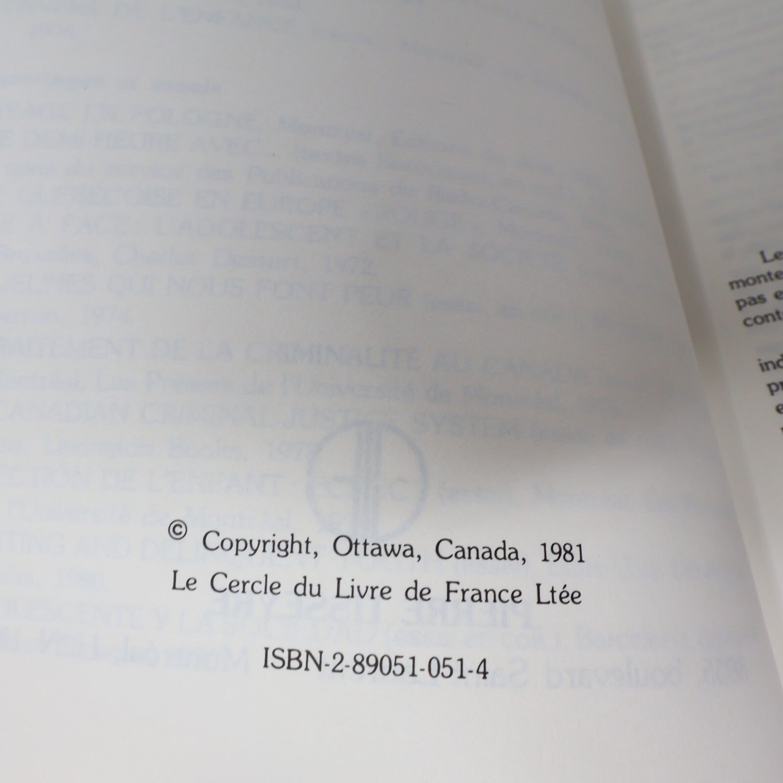 Alice Parizeau Lot 5 Livres Les Lilas Fleurissent à Varsovie/Une Femme Roman PB