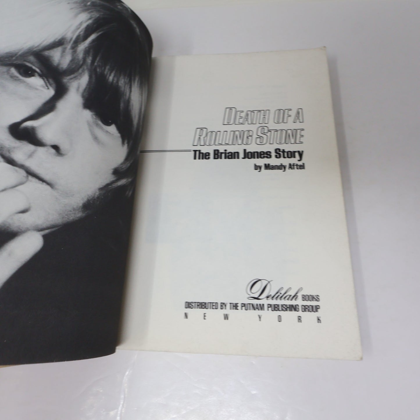 Death of a Rolling Stone the Brian Jones Story Mandy Aftel Putnam 1982 PB Music