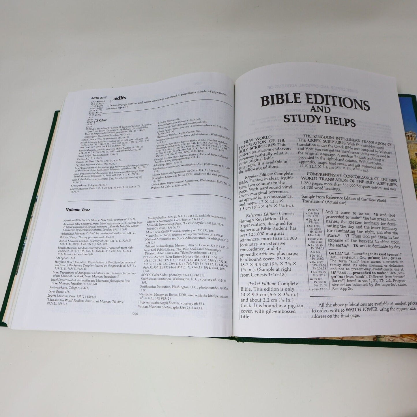 Lot 2 Books Insight on the Scriptures #1-2 Watch Tower Bible Religion 80s HC