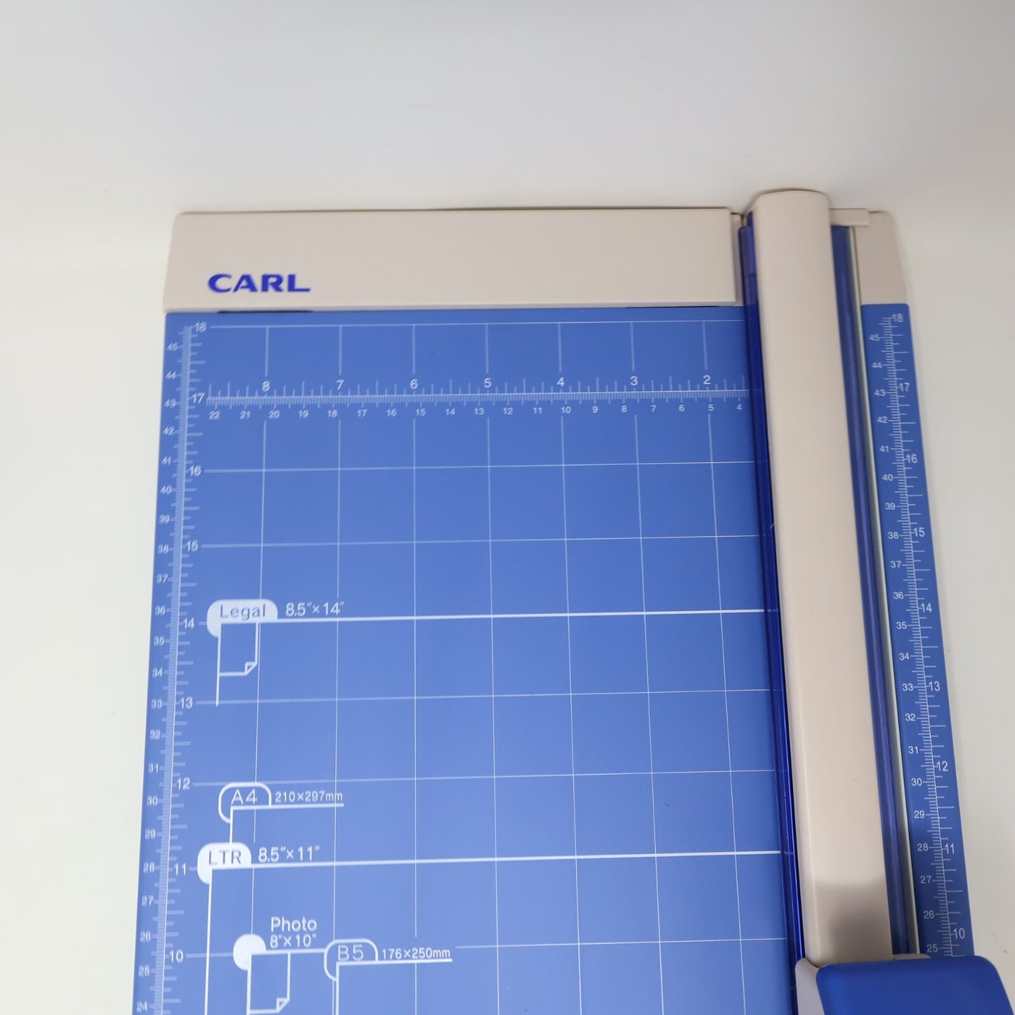 CARL Professional Rotary Paper Trimmer 18" RT-218 Used Damaged Box Massicot