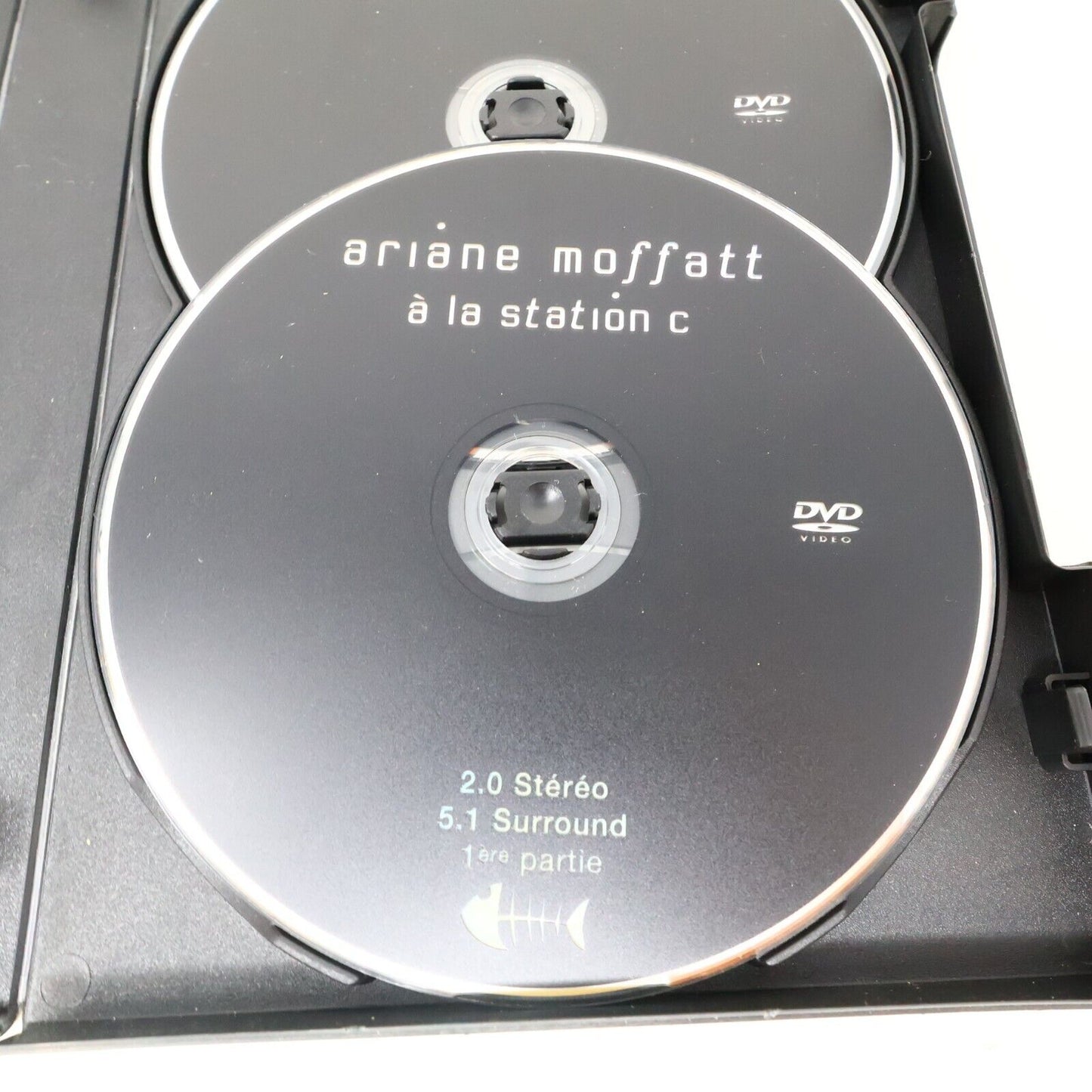 Ariane Moffatt à la Station C Album CD + 2 DVD NTSC Testé 4:3 Poussière d'Ange
