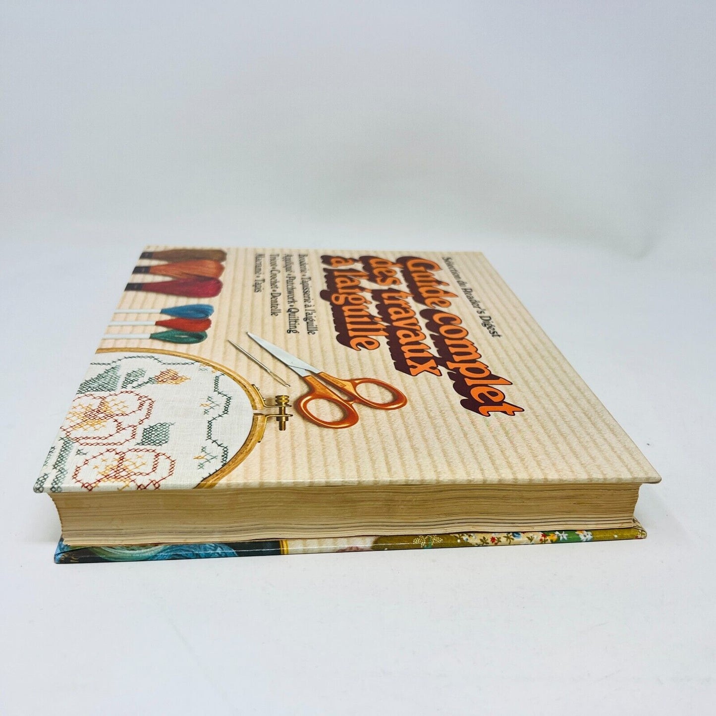 1981 Guide Complet des Travaux à l'Aiguille Couture Sélection du Reader's Digest